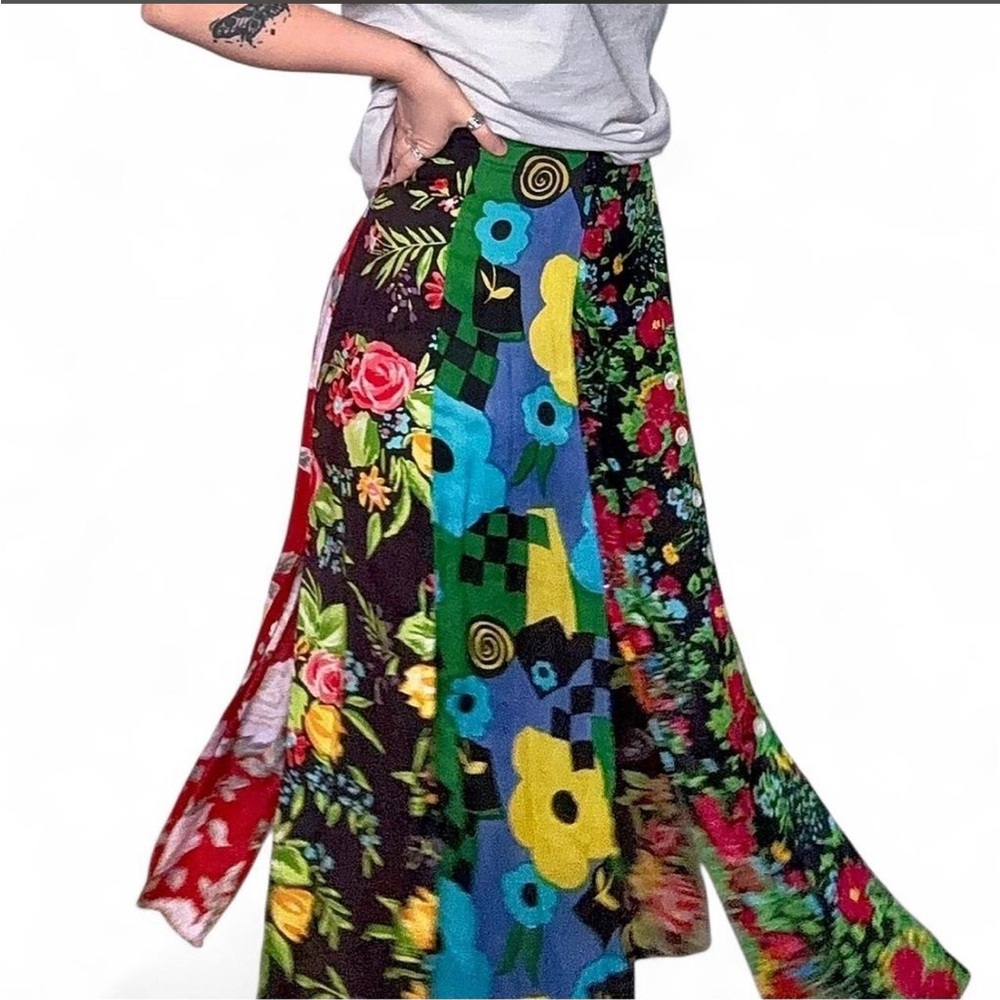Colorful Vintage JouJou 90's Maxi Skirt With Buttons And Side Slits